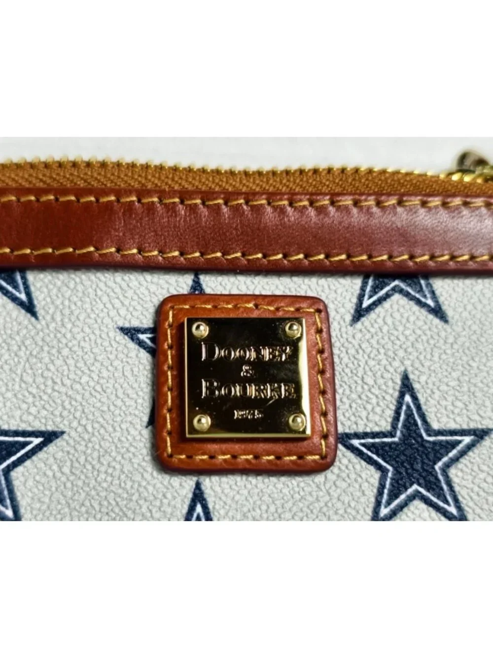 Dooney & Bourke Dallas Cowboys Large Slim Wristlet Leather Star Print New Tags